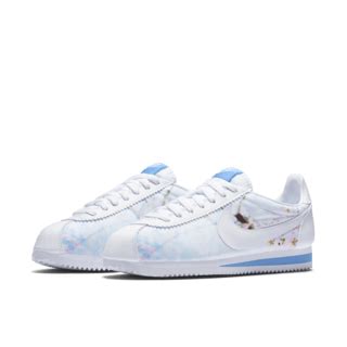 Women S Nike Classic Cortez Cherry Blossom Nike SNKRS