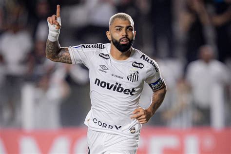 Quantos Tempos Tem O Futebol De Areia - Gabigol ainda tem quanto tempo de contrato com o Cruzeiro?