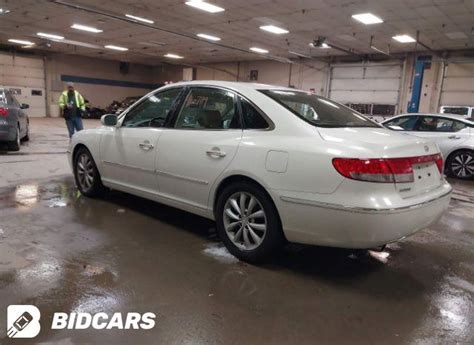 2006 Hyundai Azera Limited Se KMHFC46F36A128042 BidCars