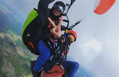 Medellín: Paragliding Experience with Transfer | GetYourGuide