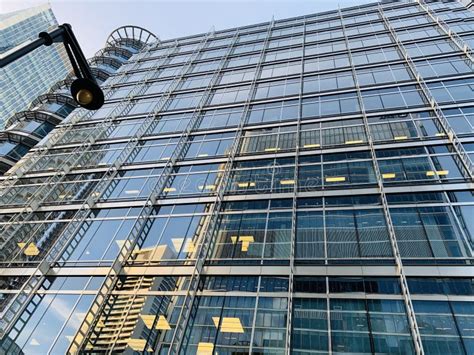 london time currently 3