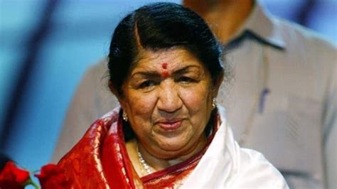lata mangeshkars  rites  updates nightingale  india