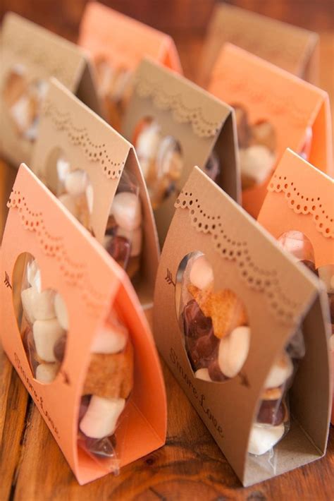 How To Make These Adorable S More Love Wedding Favors Wedding Gift