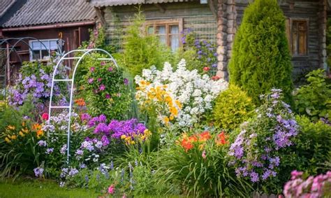 Where Is It Illegal to Grow a Garden? – Flower Garden Pictures