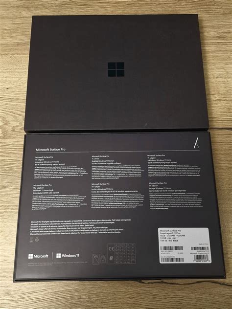 Microsoft Surface Pro Snapdragon X Plus Gb Gb Black Sigilat