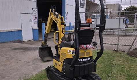 YANMAR SV08 1A MINI EXCAVATOR Mech N Air