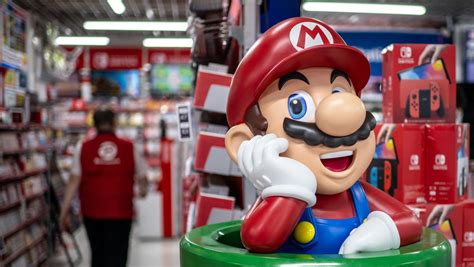nintendo   million people applied  pre order  switch