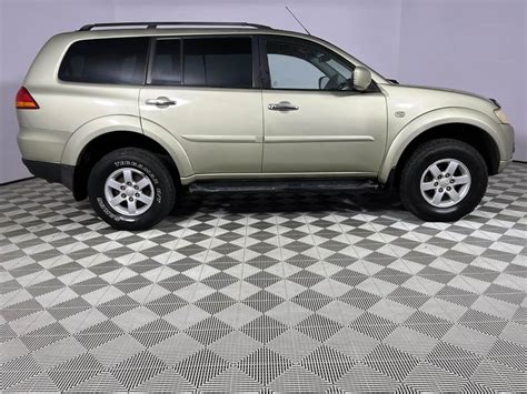 Mitsubishi Pajero Di Dc Kw Gls Auto For Sale R