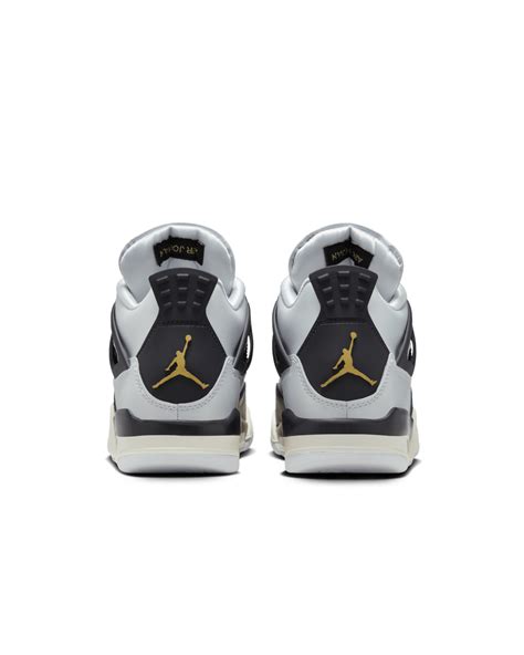 大童款 Air Jordan 4 'Pure Platinum' (FZ8585-070) 發售日期. Nike SNKRS