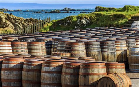 Scotch 101: The Five Scotch Whisky Regions | GearMoose