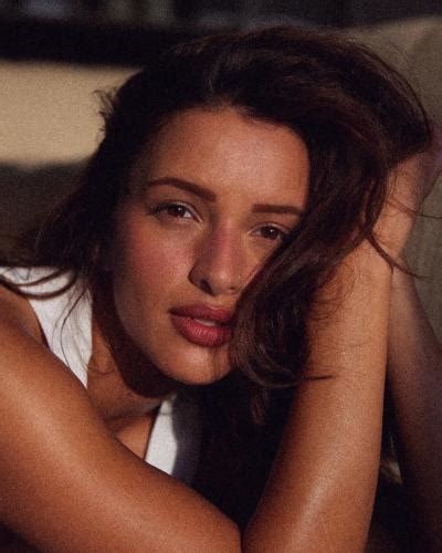 बलवड अभनतर तपत डमरच खस फट बघच Marathi News tripti dimri hot and bold