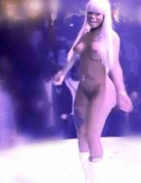 Naked Blac Chyna Added 07 19 2016 By Modawas