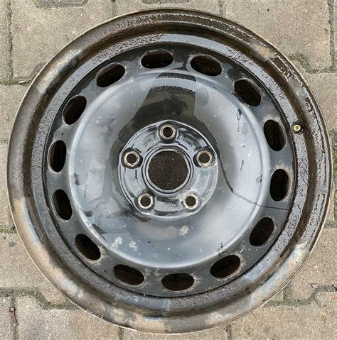 Plechový disk KFZ 8667 6 5Jx16 5x112x57 ET46 Pneucentrum Bílina