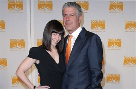 Anthony Bourdain Ex Wife S Wiki Nancy Putkoski Bio Age Net Worth Now