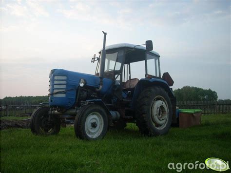 Obraz ciągnik Zetor 3011 Famarol id 221288 Galeria rolnicza agrofoto