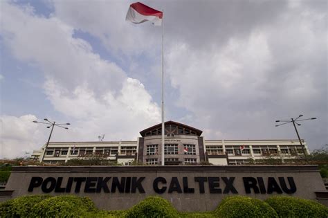 Mantap Prodi Teknik Informatika Politeknik Caltex Riau Raih Akreditasi