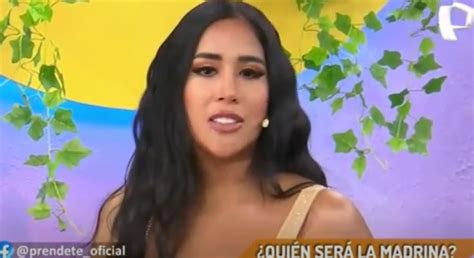 Magaly Medina Criticó A Melissa Paredes Por Invitaciones De Futbolistas