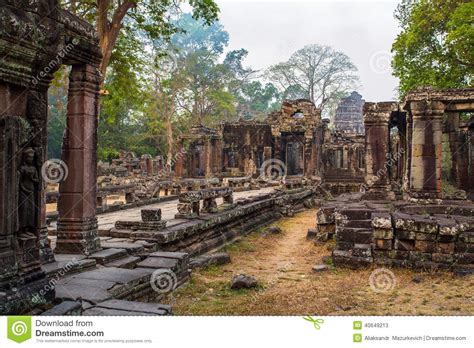 Templo Antigo De Ta Prohm No Complexo De Angkor Wat Imagem De Stock