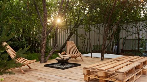 Small backyard layout ideas: 9 inspiring designs | Homes & Gardens