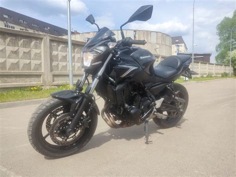 Купить б у Kawasaki Z 650 инжектор 6 передач в Москве чёрный naked bike 2017 года на Авто ру ID