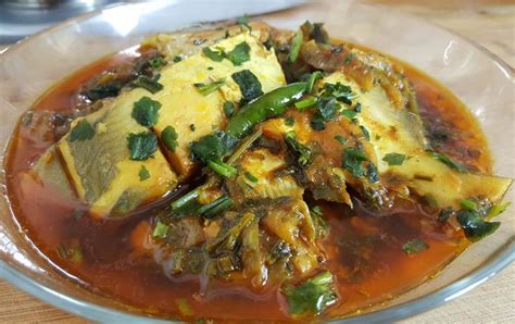 Rupchanda (Pomfret) & Parsley Curry - Afelia's Kitchen