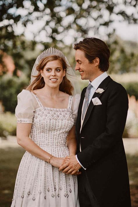 Princess beatrice wedding dress 60 photos - Astyledwedding.com