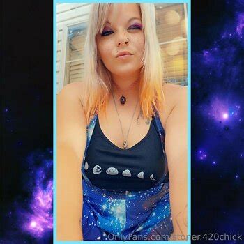 Stoner Chick Nude Leaks OnlyFans TheFappening