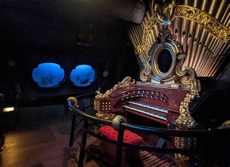 Les Myst Res Du Nautilus Walk Through At Disneyland Paris Parkz