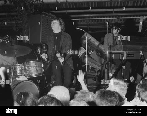 Manfred Mann 1960s Hi Res Stock Photography And Images Alamy