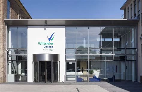 Wiltshire College, Chippenham - dualseal