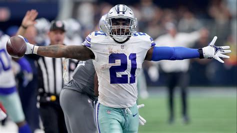 Dallas Cowboys Ezekiel Elliott May Leave US Amid Contract Talks