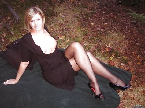 Album 019 Sexy Amateur Wives 02 Porn Pic