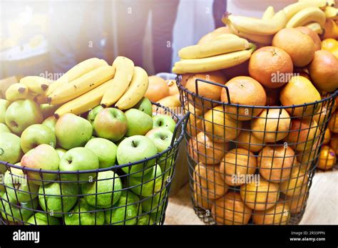 Fruit Basket Apples Oranges Bananas On Market Stock Photo Alamy