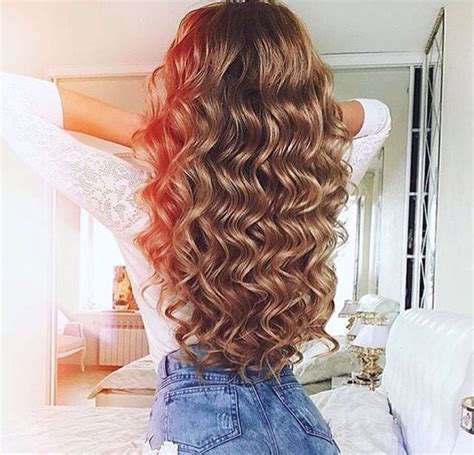 Pin By Vanessa Rozenwald On Hair Long Hair Styles Long Curly Hair Curly Hair Styles