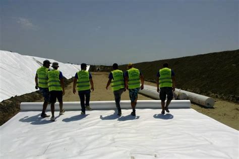 HDPE GEOMEMBRANE INSTALLATION - Izogrup Sh.p.k