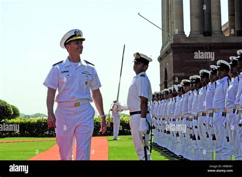 High Ranking Military Officials Hi Res Stock Photography And Images Alamy