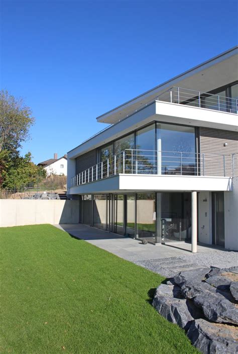 Haus B Einfamilienhaus Am Hang Architekturobjekte Heinze De