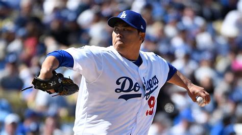 류현진 박찬호 이래 18년 만의 한국인 Mlb 개막전 승리 투수 네이트 스포츠