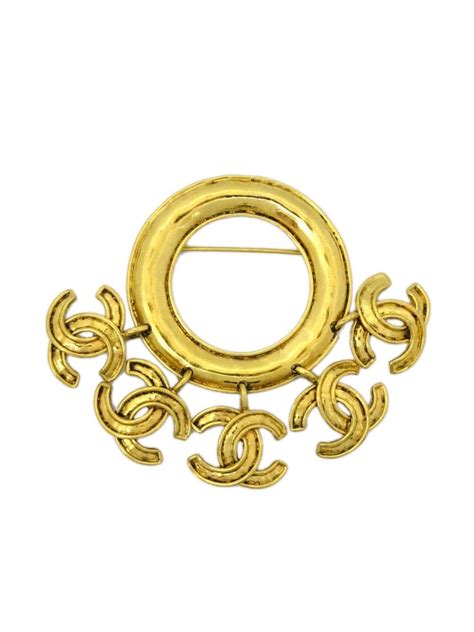 CHANEL Pre Owned 1994 CC Logo Circular Brooch Farfetch