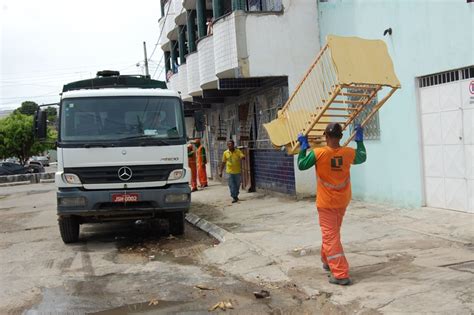 Cata Bagulho Recolhe Mais De Toneladas No Bairro Am Rica E Novo