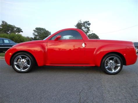 Buy Used 2005 Chevrolet Ssr Convertible Only 6k Miles Like New 1 Owner