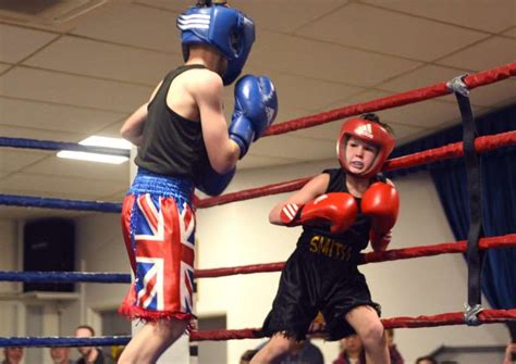 March Boxer Smith Stays Unbeaten