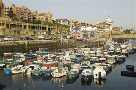 Casa De Naufragos Of Arriluce And Port Bild Kaufen 70093624