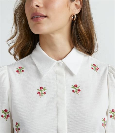 Camisa Manga Longa Em Tricoline Bordados De Flores Branco