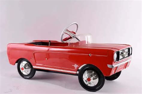 10 Cool Toy Cars For Kids To Drive