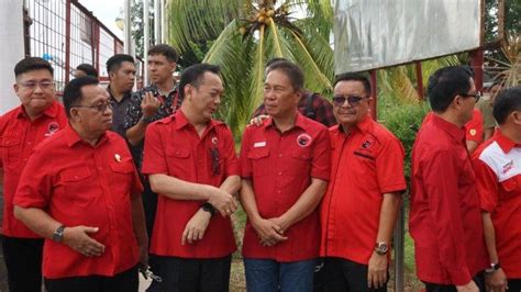 Ketua DPC PDIP Bitung Maurits Mantiri Puan Maharani Pimpinanku Ganjar