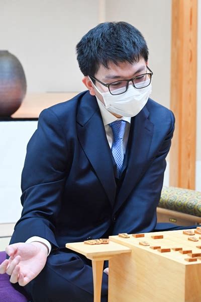 名誉王座か、八冠独占か。―第71期王座戦五番勝負展望―｜将棋コラム｜日本将棋連盟