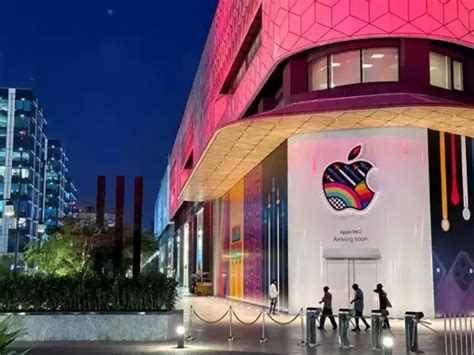 Apple India Retail Store Apples First Ever Retail Store In India To