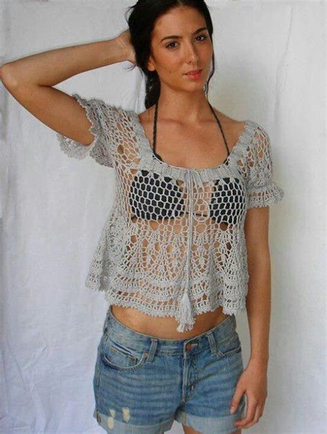 Pin by Marlene Dellazeri on CROCHÊ Crochet top pattern Crochet t