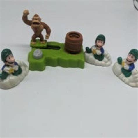 Nintendo Luigi And Donkey Kong Figures From And Burger King Donkey